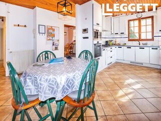 Vente Maison Charmante maison de plain-pied avec piscine et jardin clos près de Nérac<br /><br /> RÉaup-lisse