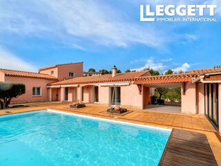  Maison � vendre 6 pi�ces 209 m�