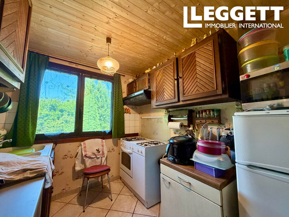 Vente Maison Maison de hameau modernisée de 3 chambres avec garage, à rafraîchir Vayres