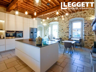  Maison � vendre 15 + pi�ces 625 m�