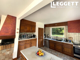  Maison � vendre 11 pi�ces 244 m�