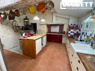  Maison � vendre 10 pi�ces 359 m�