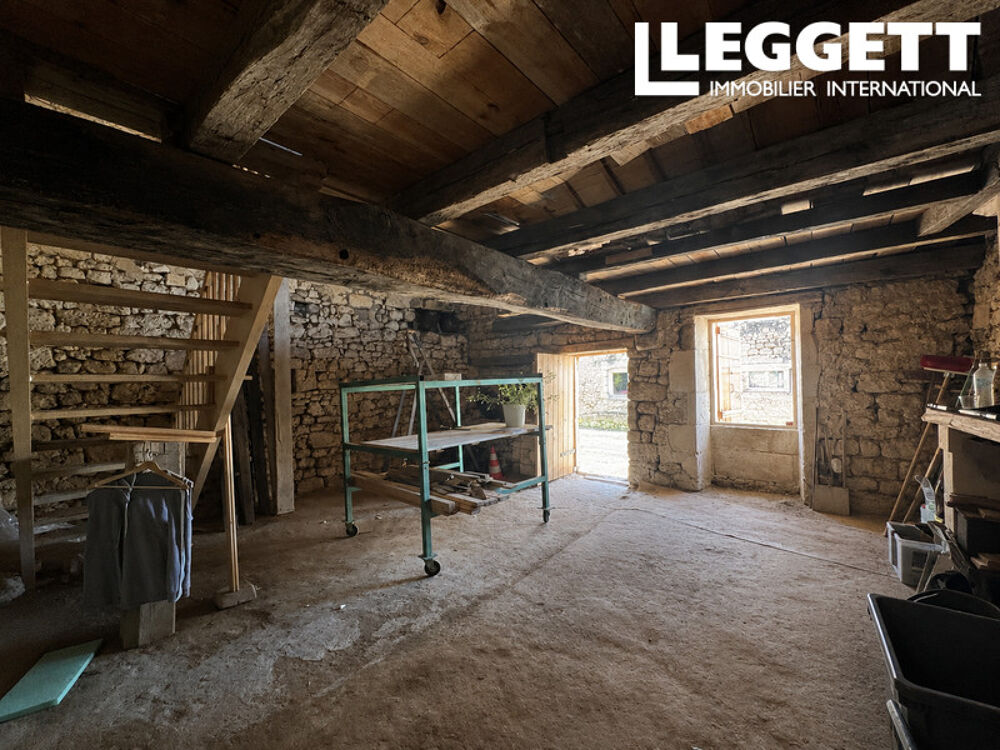 Vente Maison Projet de rénovation avec beau potentiel à proximité de Saint-Savinien Saint-savinien