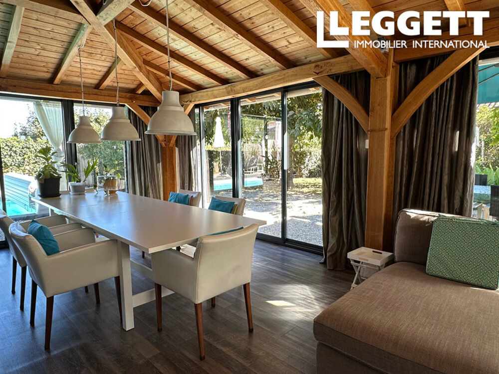 Vente Maison Villa moderne, rénovée avec 3 logements indépendants, jardin facile à entretenir, piscine, pret de Prayssac Pescadoires