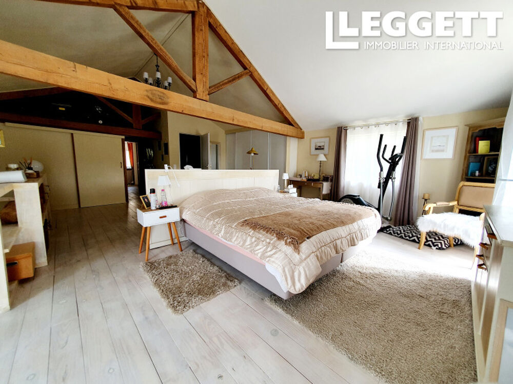 Vente Maison Propriété viticole, mas en pierre de caractère récemment rénovée avec potentiel locatif. Saint-laurent-de-carnols