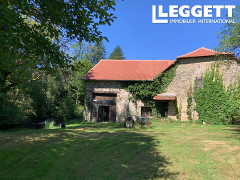   <br />Maison rurale avec moulin et petite maison Maison - 8 pi�ce(s) - 215 m�