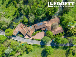  Maison à vendre 15 + pièces 1428 m²