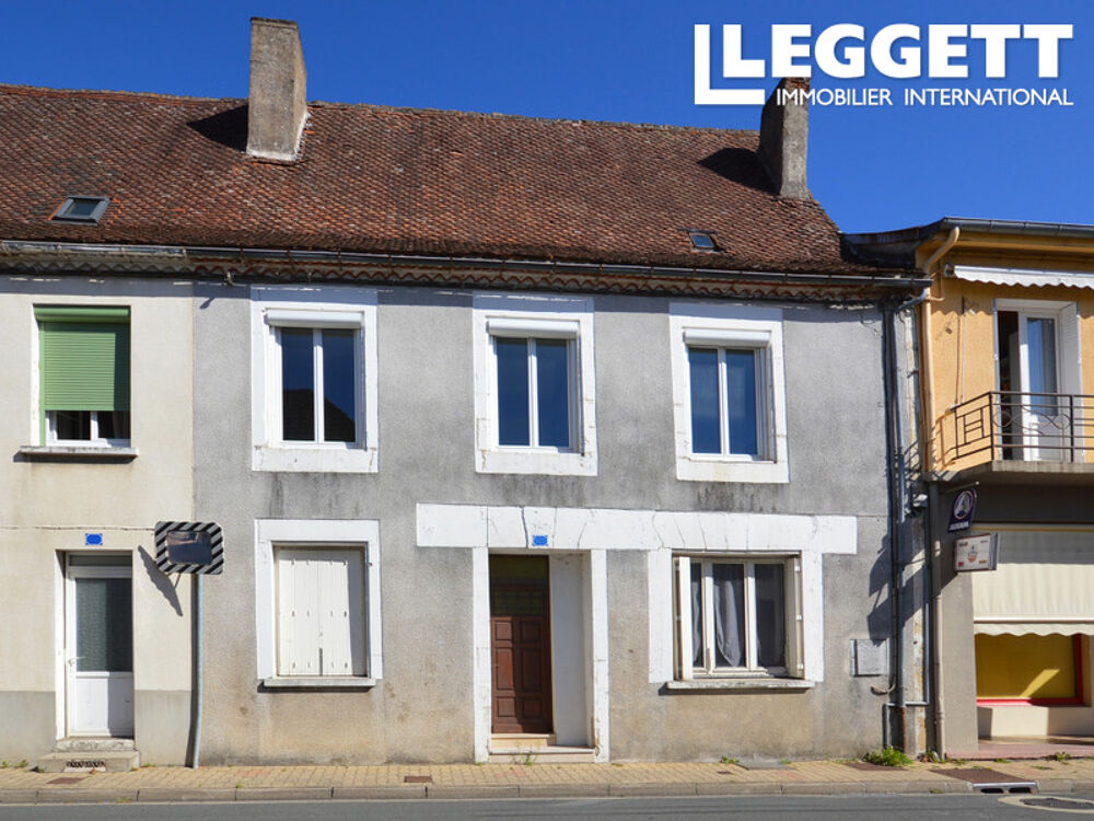 Mison de 4 chambres dans un village au c?ur du Périgord vert avec jardin séparé. Faites une offre !