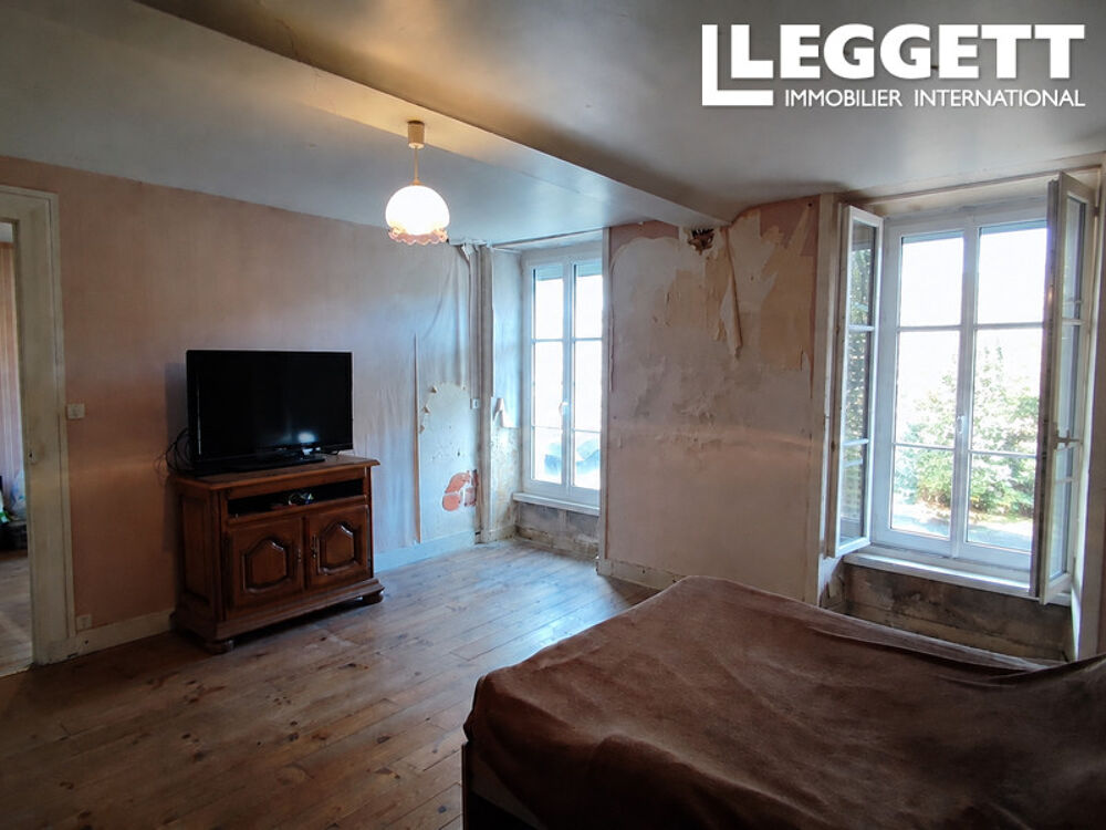 Vente Maison Maison de ville sur les quais d?Isigny-sur-Mer avec studio, 10 pièces, grenier. PROJET DE RÉNOVATION Isigny-sur-mer