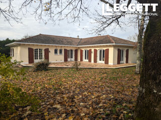  Maison  vendre 7 pices 182 m