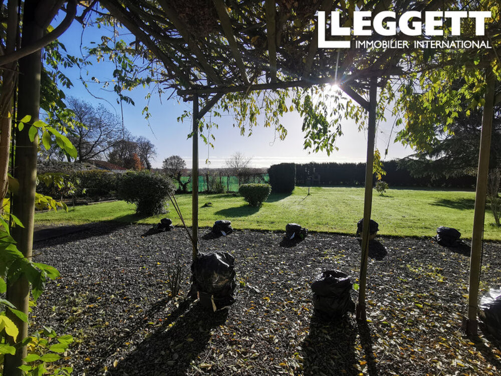 Grande maison familiale en pierres, 4 ch, dépendances, dans la campagne, EXCELLENT RAPPORT QUALITÉ-PRIX!