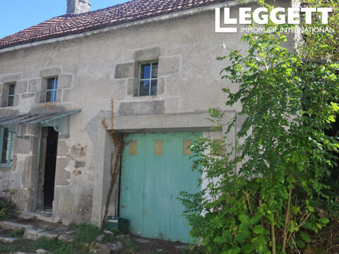   Charmante maison � r�nover enti�rement<br />Situ�e dans un joli petit hameau. Maison - 5 pi�ce(s) - 90 m�