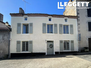  Maison Lussac-les-Chteaux (86320)