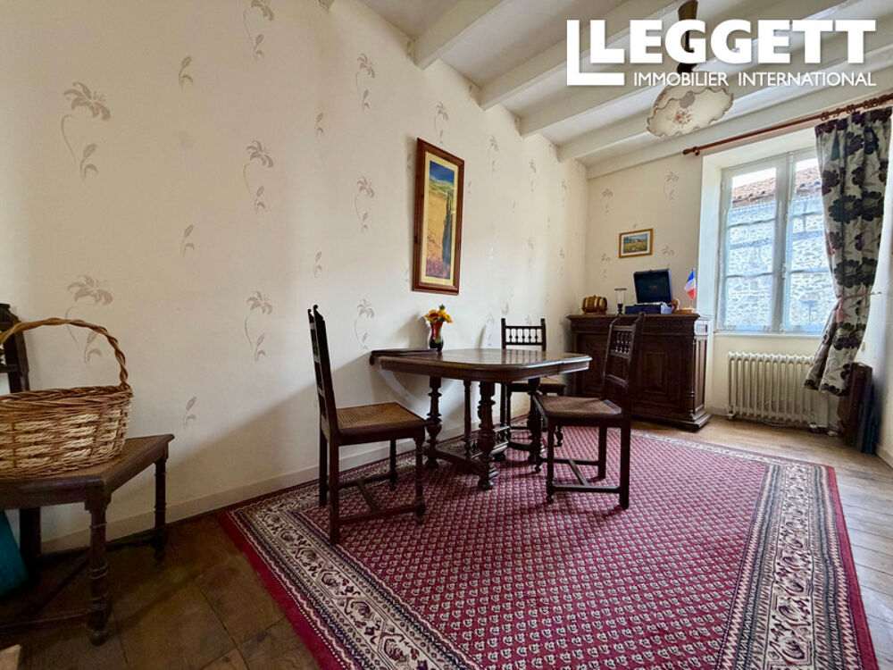 Vente Maison Jolie maison de village de 2 chambres, à proximité des lacs de loisirs de la Haute-Charente Pressignac