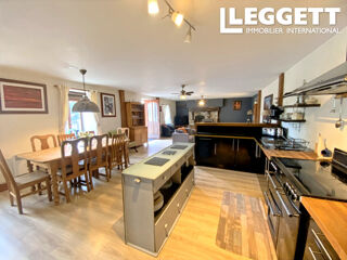  Maison � vendre 8 pi�ces 226 m�