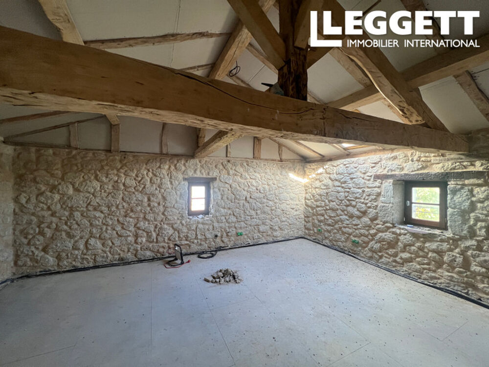Vente Maison VUES ! Beau projet de rénovation à finaliser, en bordure d?un village et proche de la bastide d?Eymet Saint-colomb-de-lauzun