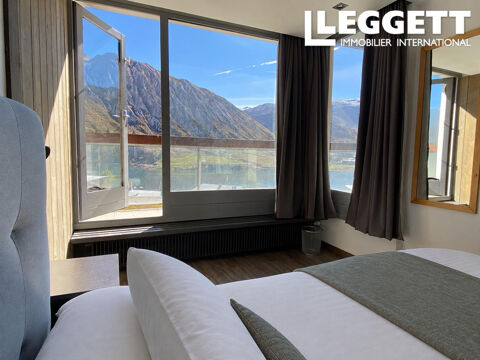   Appartement de trois chambres, avec vue panoramique exceptionnelle, situé au coeur de la station de  Tignes. Appartement - 4 pièce(s) - 78 m²