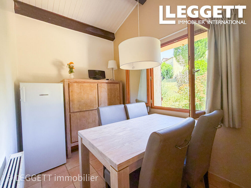 Vente Maison Gite avec séjour, 2 chambres, piscine, tennis dans belle résidence de tourisme à Gourdon Gourdon