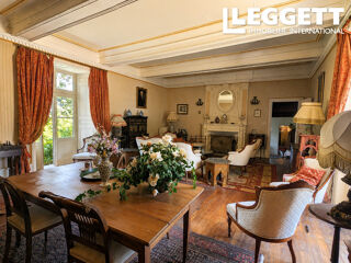  Propriété/château à vendre 13 pièces 472 m²