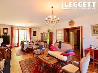  Maison à vendre 9 pièces 182 m²