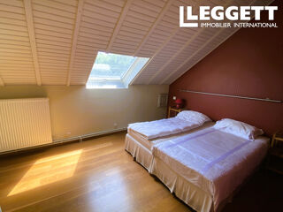  Maison � vendre 9 pi�ces 250 m�