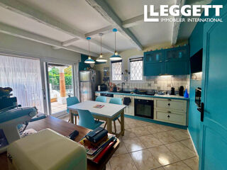  Maison  vendre 15 + pices 337 m