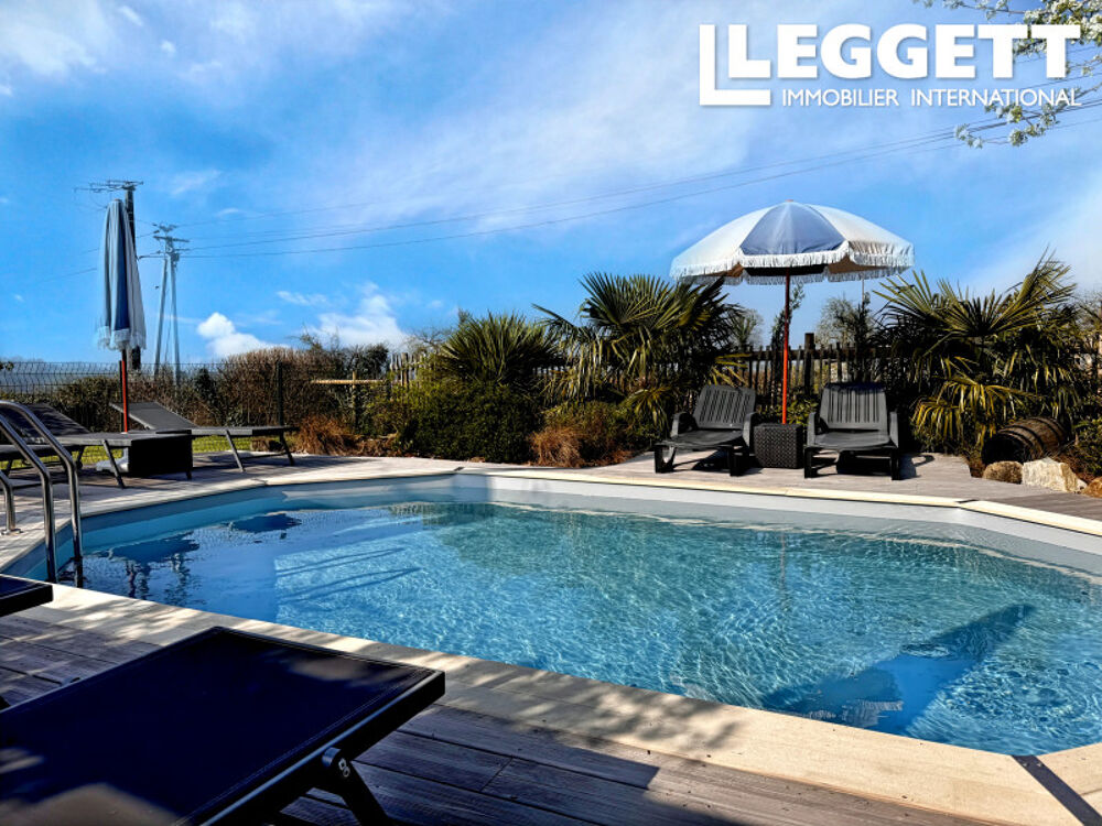 Vente Maison Superbe ensemble de g�tes �tabli comprenant une maison de 4 chambres, 3 g�tes,  piscine, jardin et dependances Saint-calais-du-d�sert