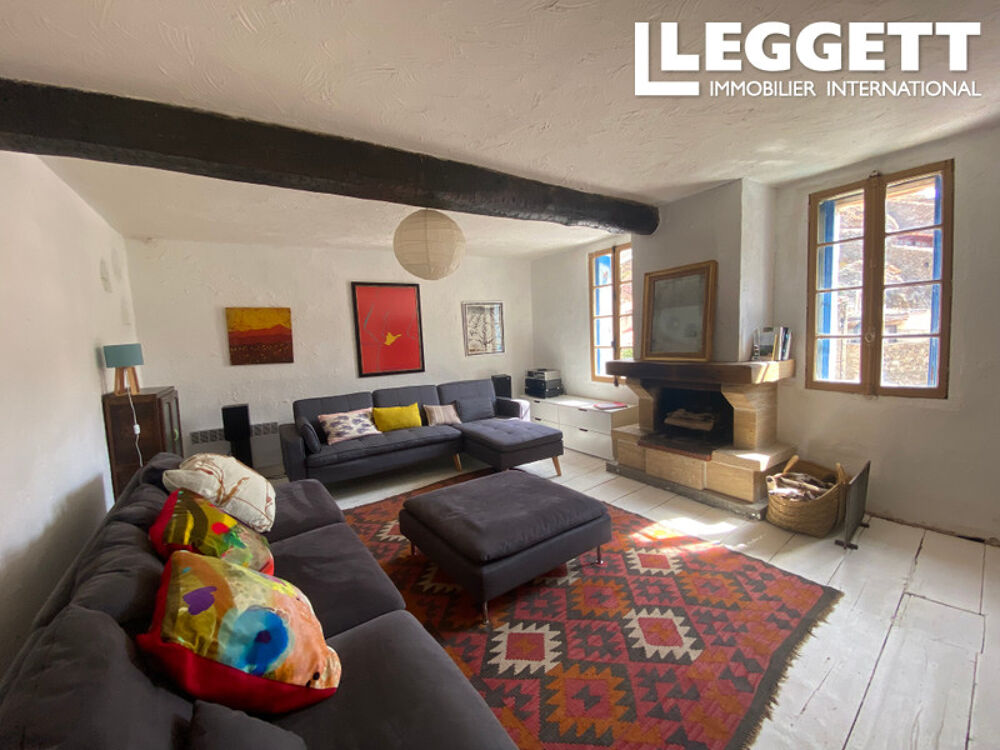 Vente Maison Une perle rare ! Maison de village en pierre avec une superbe piscine, des terrasses et dépendance attenante Caramany