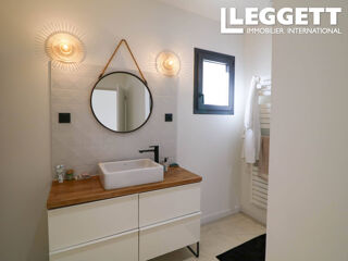  Maison � vendre 7 pi�ces 230 m�