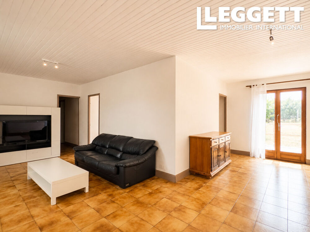 Charmante maison individuelle avec tour proche Bergerac
