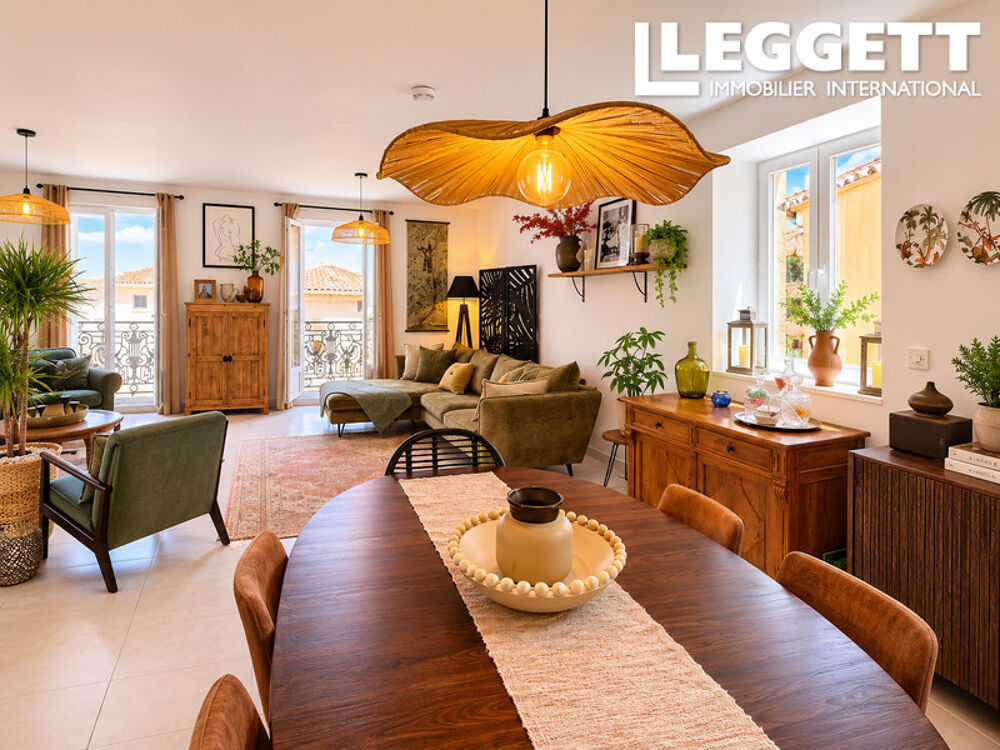 Charmante maison de caractère avec terrasse et garage au c?ur d?un village prisé, à proximité de Bézi