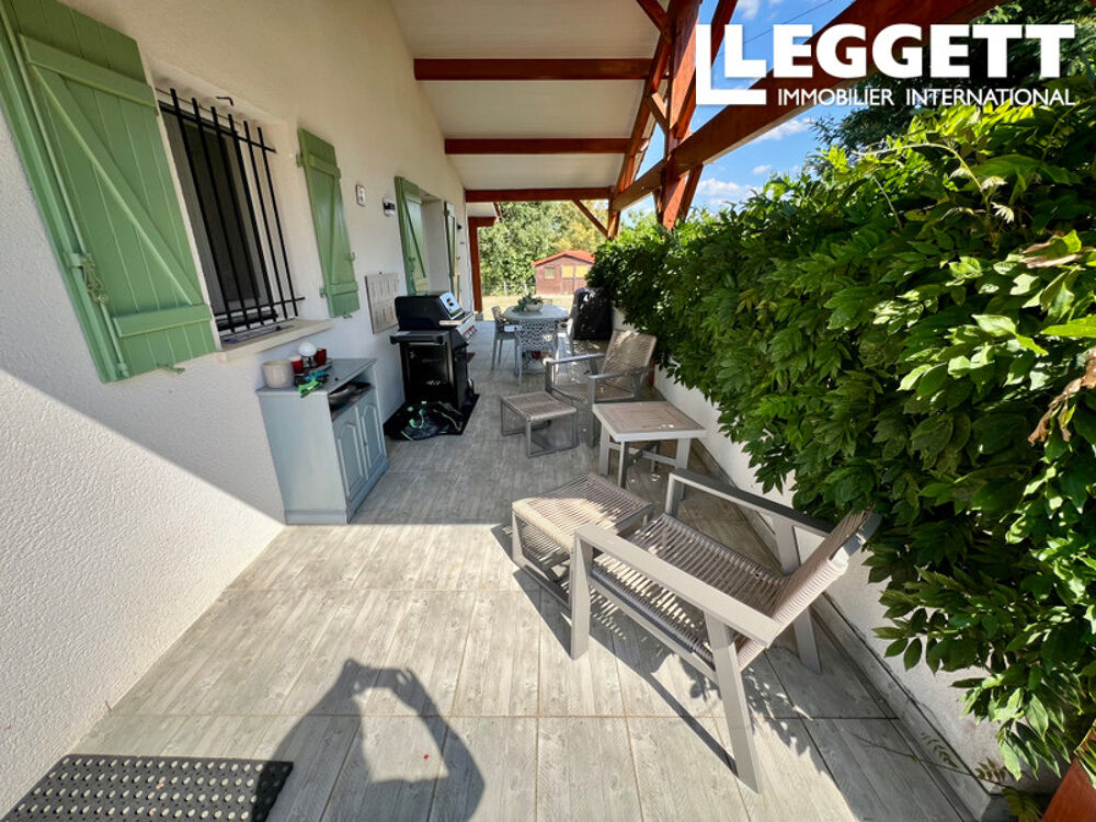 Vente Maison Charmant bungalow de plain-pied & 2 voir 3 chambres et terrasse couverte, dans un cadre paisible en Dordogne Saint-estÈphe