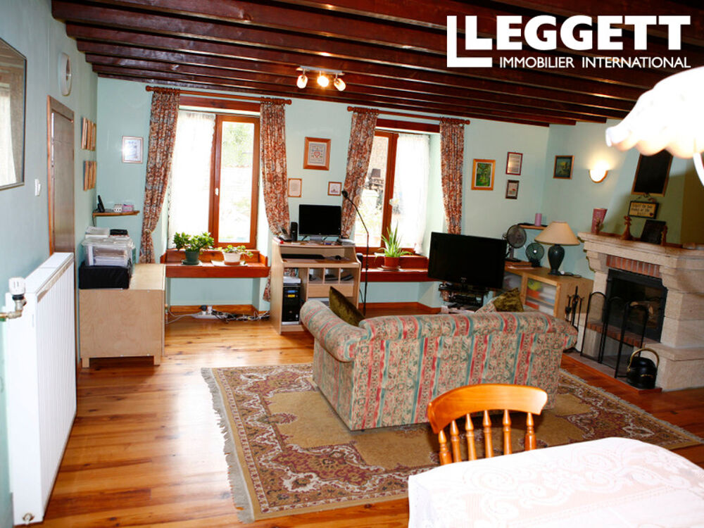Vente Maison Charmante propriété de quatre chambres avec deux gîtes et un grand jardin. Fontaine-chalendray