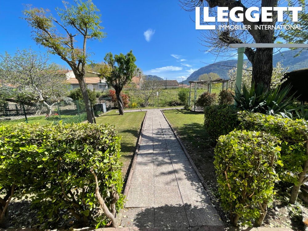 Vente Maison Attrayante, maison moderne de quatre chambres avec balcon, jardin mature et vues imprenables dans l?Aude Quillan
