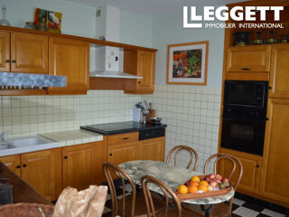  Maison  vendre 11 pices 246 m