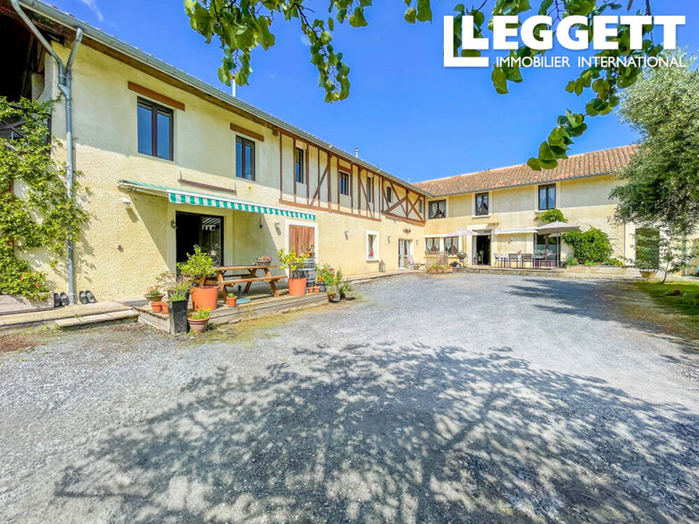 Vente Maison Propriété 6 ch avec gîte, piscine, terrasse et parc boisé ? un cadre de vie exceptionnel ! Haget