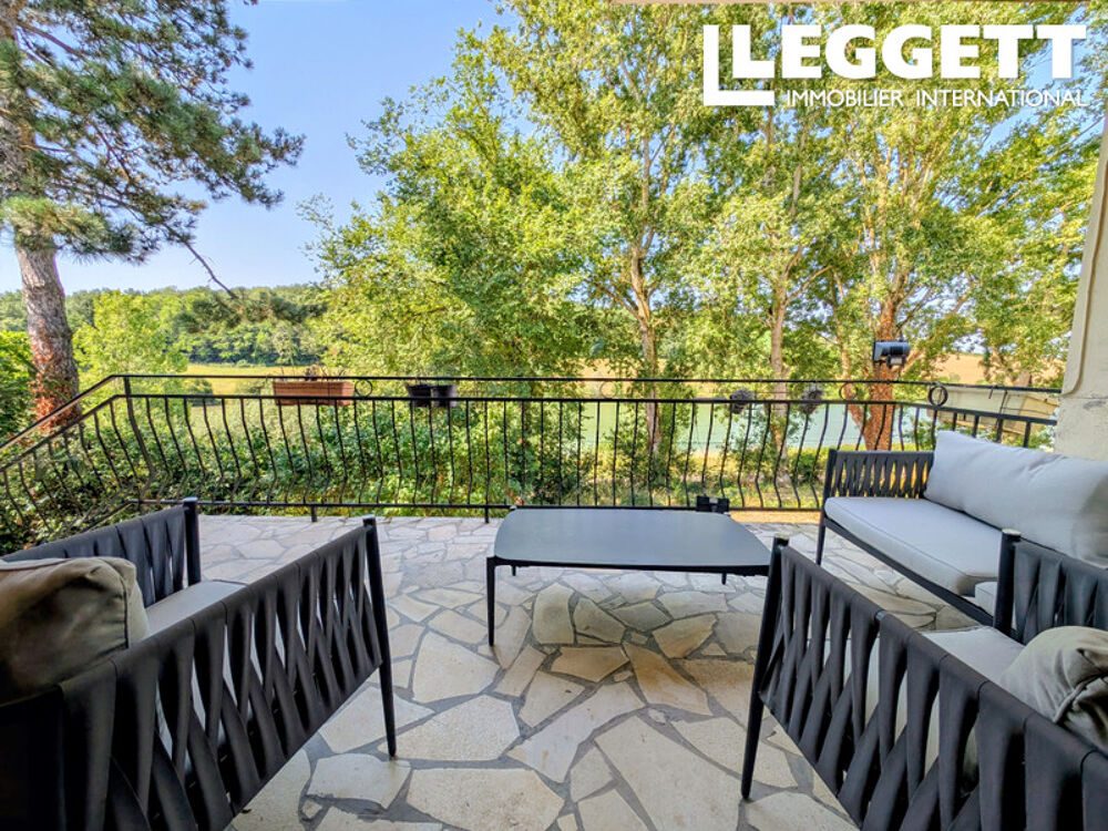 Vente Maison Maison de campagne avec magnifique vue sur un lac et 1 hectare de terrain Laparade