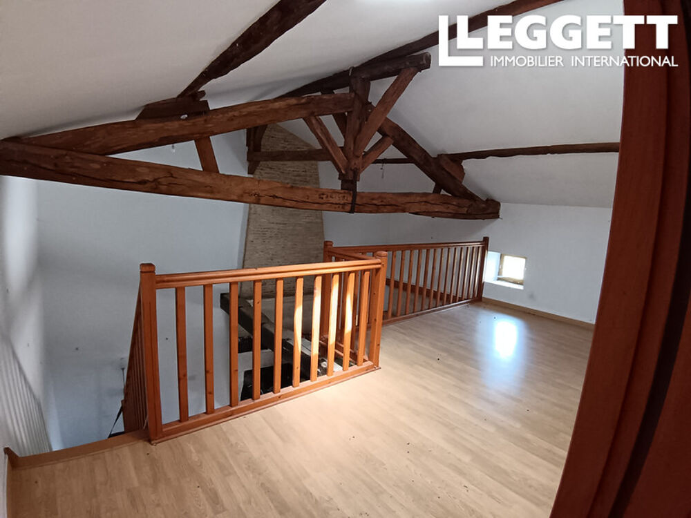 Vente Maison maison d'habitation  cuisine, séjour,salle d'eau dressing, salon et étage 2 chambres plus mezzanine.garage. Saint privat en pÉrigord