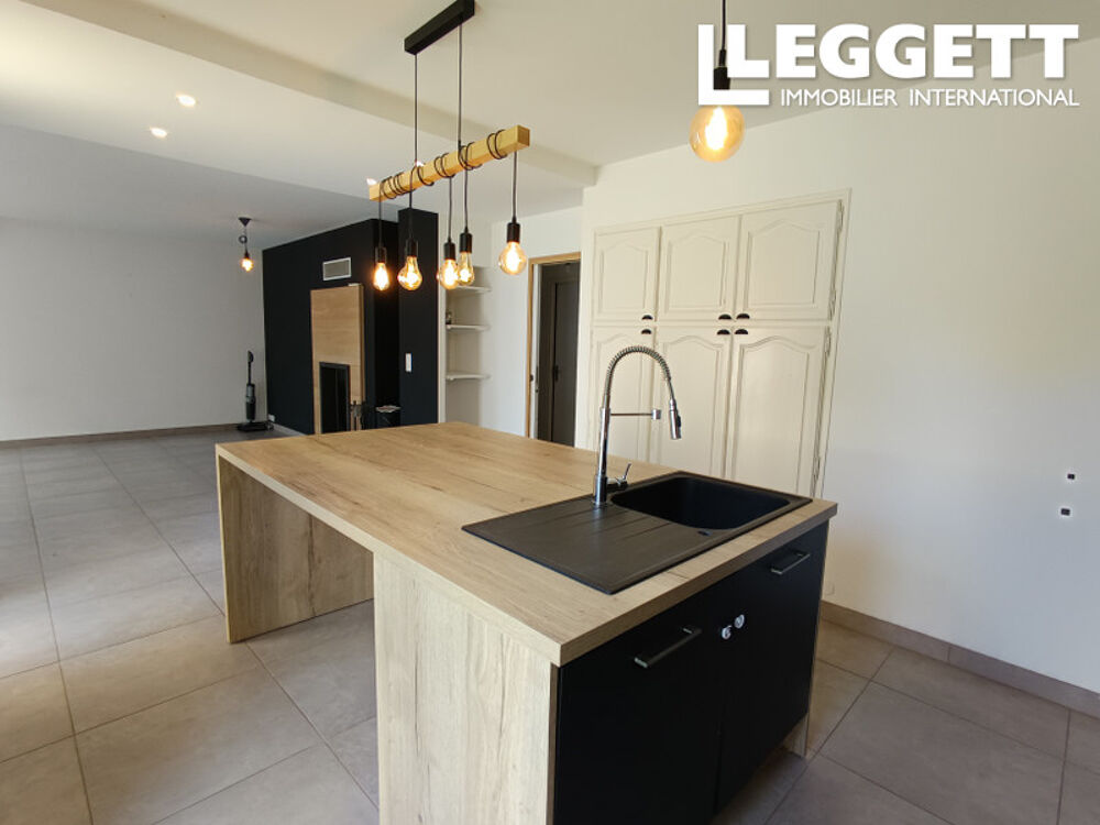 Vente Maison Maison 4 chambres proche centre ville, jardin, garage, vue panoramique Boulazac isle manoire