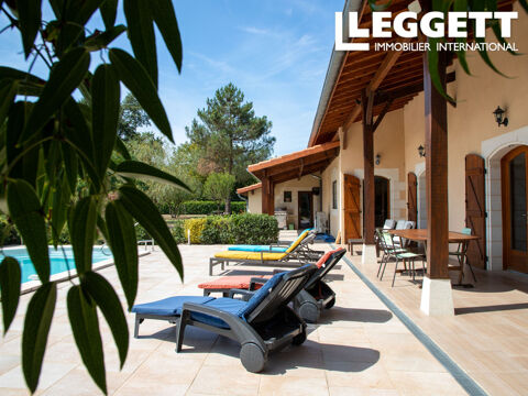   Grande maison familiale avec piscine, 5 chambres, au calme proche Labastide-d?Armagnac Maison - 9 pièce(s) - 178 m²