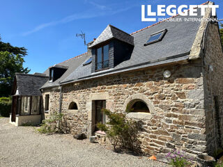  Maison à vendre 15 + pièces 671 m²