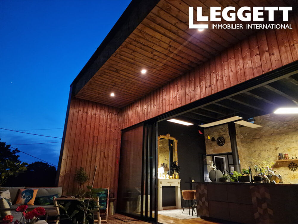 Vente Maison Authentique domaine de campagne avec trois maisons et mille façons de vivre Albas