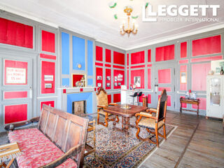  Propri�t�/ch�teau � vendre 10 pi�ces 275 m�