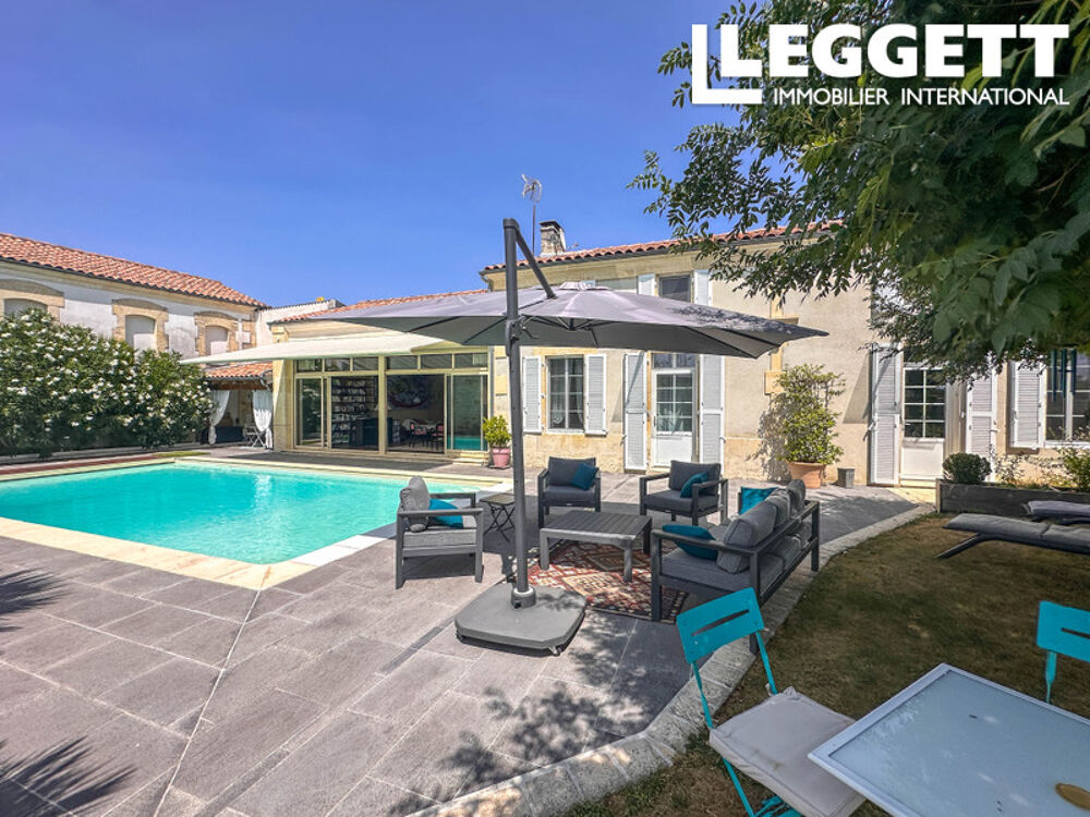 Vente Maison Magnifique Charentaise & piscine ? Présentation impeccable. 3 chambres, studio, bureau . Proche Cognac. DPE B Migron
