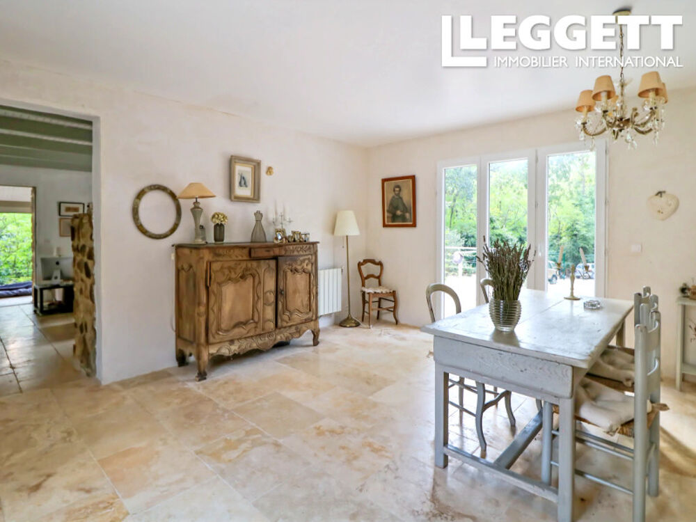 Vente Maison Maison de plain-pied rénovée, 3 chambres et grand terrain au calme près de Connaux. Connaux