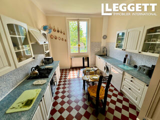  Maison  vendre 11 pices 216 m