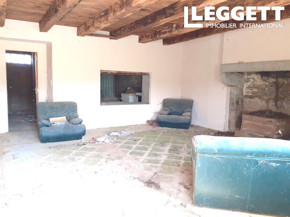 Vente Maison Belle longère mitoyenne avec bâtiment annexe à rénover, sise dans un hameau tranquille à 15 km du Mt St-Michel Vieux-viel