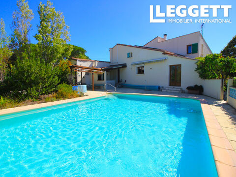 Villa individuelle de quatre chambres avec piscine et jardins bien située à seulement 13 km des plages . 445000 Salles-d'Aude (11110)