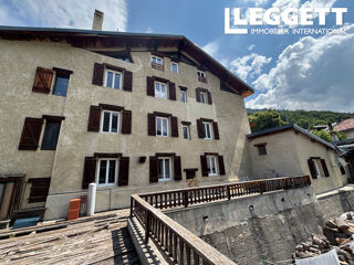  Maison à vendre 15 + pièces 850 m²