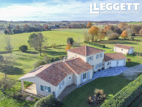   Grande maison lumineuse, vaste parcelle cl�tur�e avec piscine chauff�e, environnement calme et bucolique Maison - 8 pi�ce(s) - 195 m�